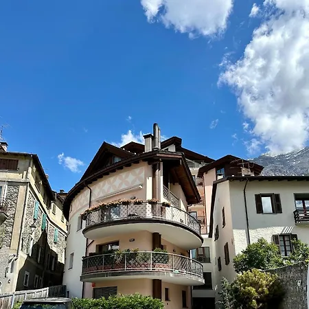 Alpine Escape Apartment